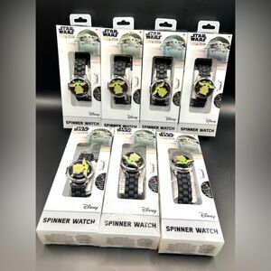 Disney -‎ Star Wars Spinner Watch w/Black/Green- New in box, Set of 7